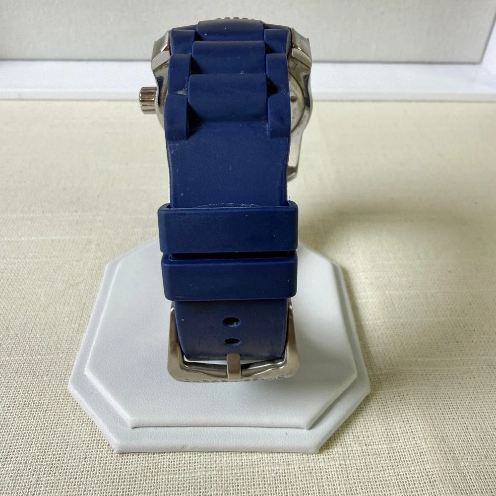 SWISS LEGEND Blue Commander Stainless Steel‎ Silicone Strap Watch OS